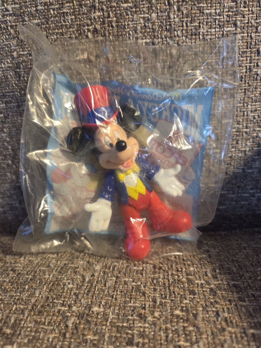NEW 1993 McDonalds "Mickey In USA" Happy Meal Toys Mickey and Friends